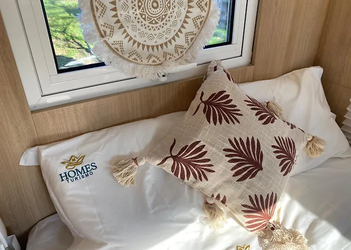 펜션 Turismo Homes Quinta Leiras De Mondim *